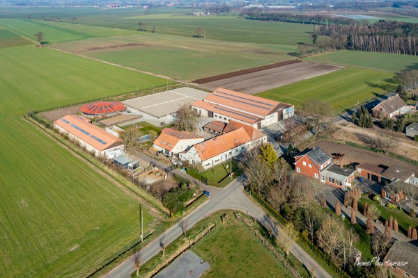 Equestrian facility on approx. 2,9 ha/7,17 acres in Wuustwezel